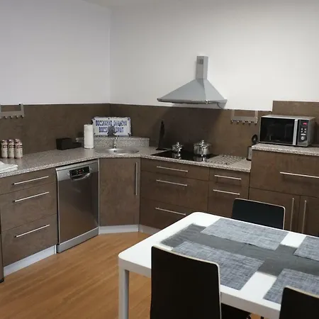***lucky 8 Guesthouse*** * Кошице
