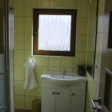 ***lucky 8 Guesthouse*** Гостевой дом *